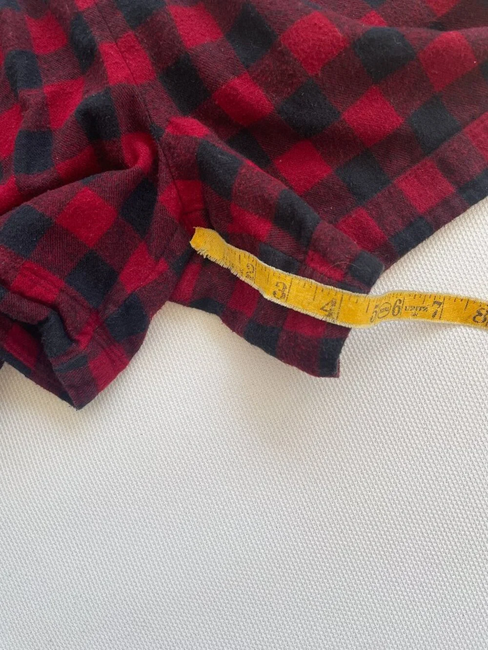 LLBEAN Buffalo Plaid Flannel Pajama Sleep Shorts, Med.